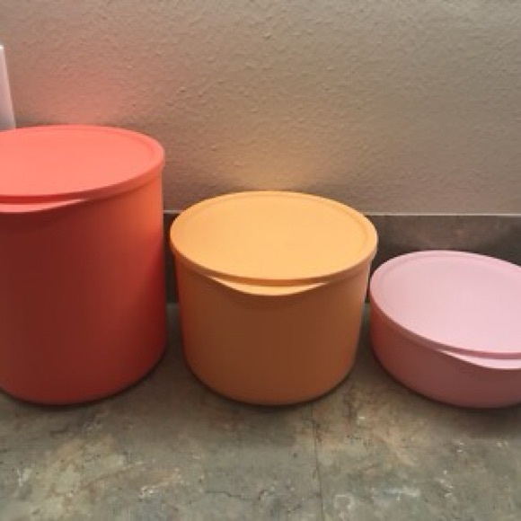 Tupperware 3-pc Set - Cubix Basic Bright Rounds -  BRAND NEW - Picture 2 of 12